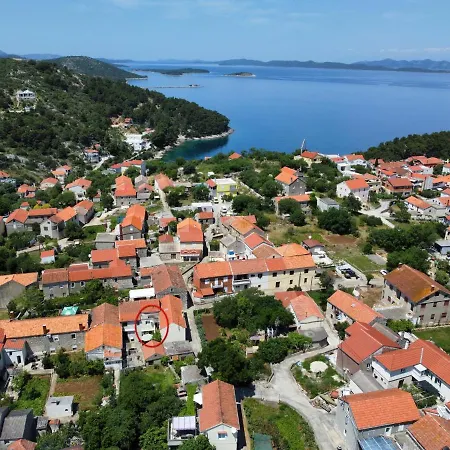 House With Wifi Sali, Dugi Otok - 17797 * サリ